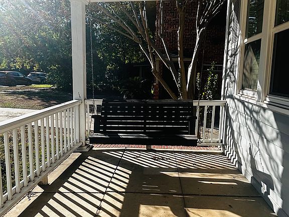2nd image of 319 E Lullwood Ave