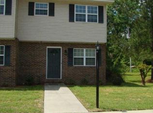 4325 Country Club Rd APT 32, Statesboro, GA 30458