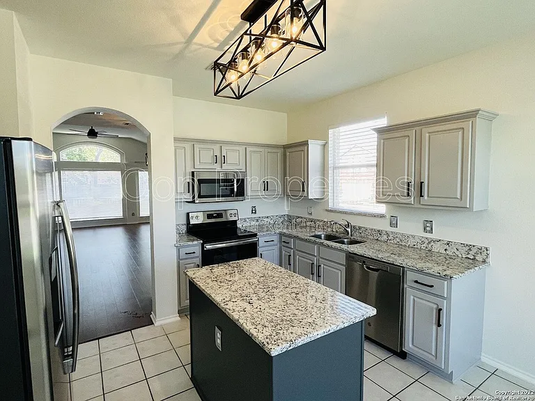22622 Madison Park — Photo 9