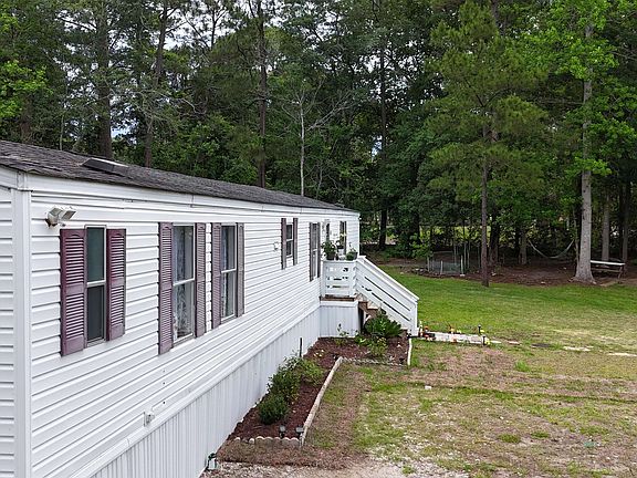 4th image of 1194 Rainbow Dr.