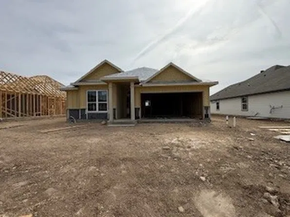 116 Jenjira Way, McGregor, TX 76657