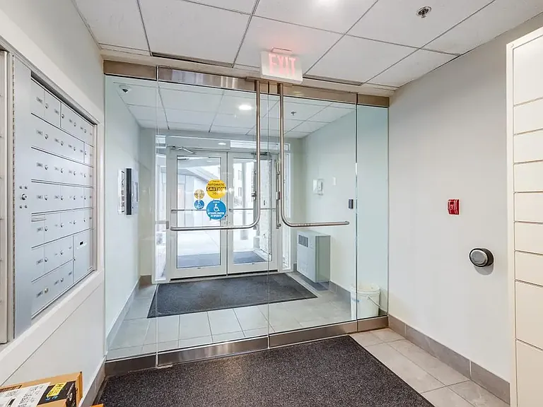2160 Paliswood Rd SW — Photo 43