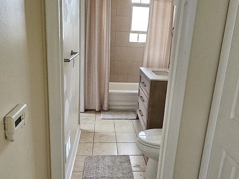 751 N Linden Ave #2E — Photo 10