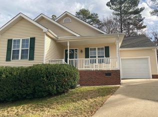 817 Kavkaz St, Raleigh, NC 27610