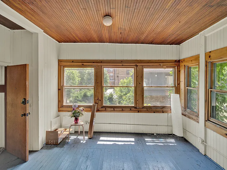 826 Hamlin St — Photo 34