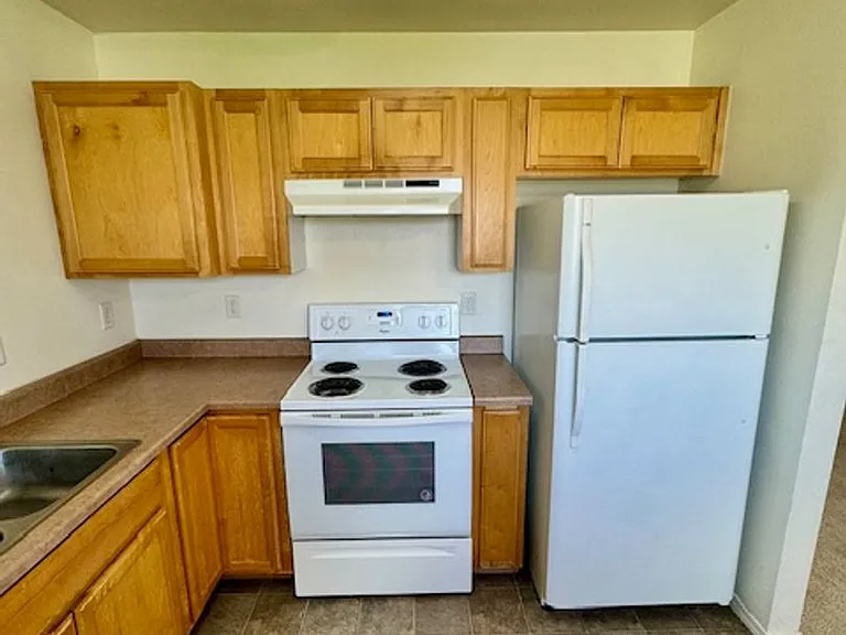 916 Shirley Pl #E — Photo 23