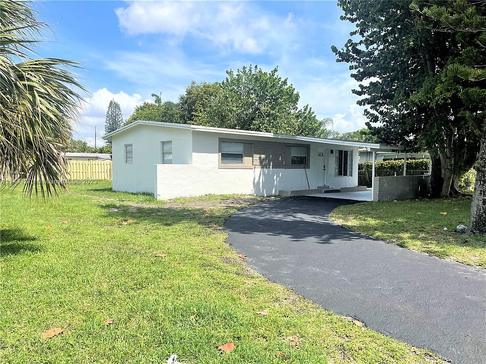 1st image of 561 NW 33rd Ave