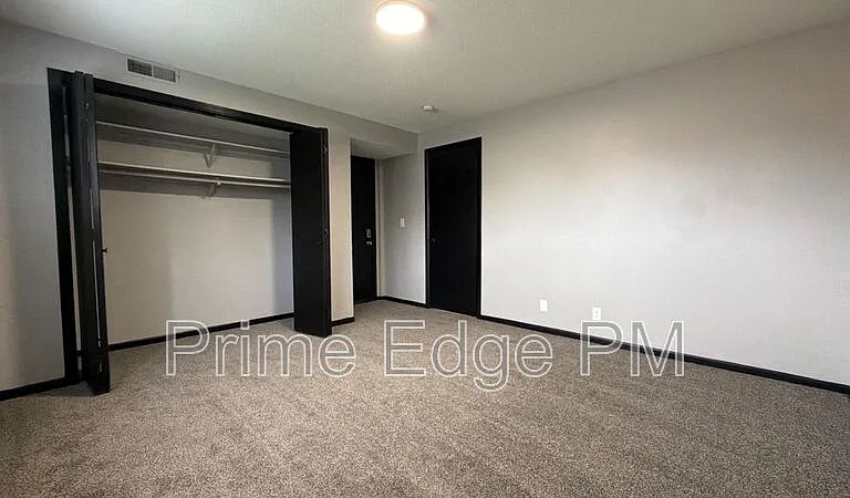 2532 T St #1 — Photo 21