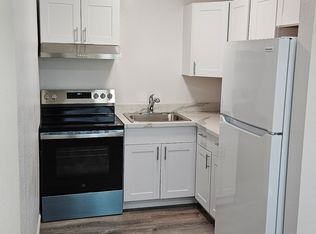 1027 Clinton St #4, Redwood City, CA 94061