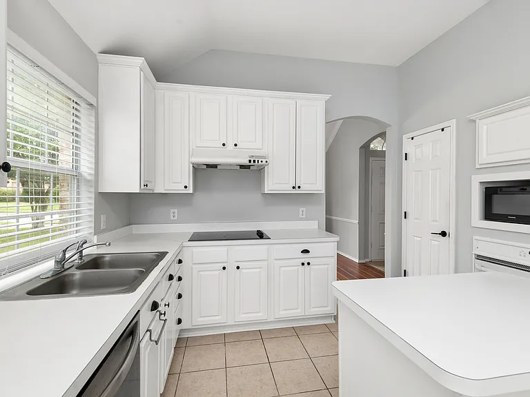 2512 Cimmaron Dr — Photo 8