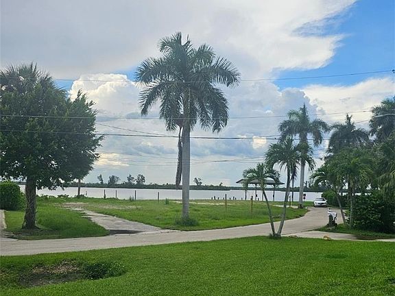 4th image of 4567 E Riverside DR