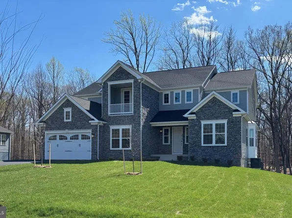 2012 Saint James Rd, Accokeek, MD 20607