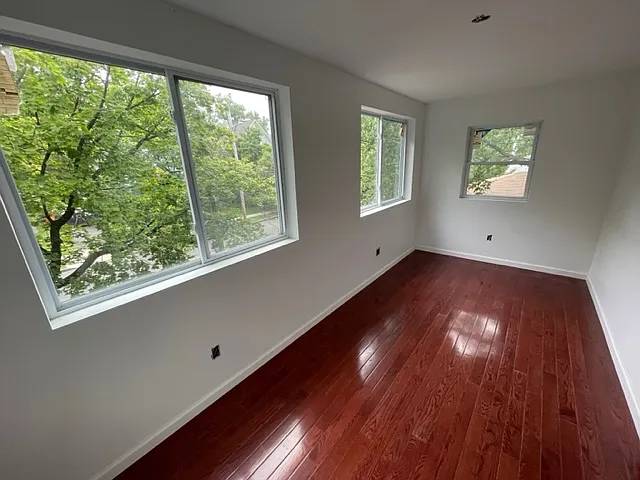 133 W Rock Ave #2 — Photo 3