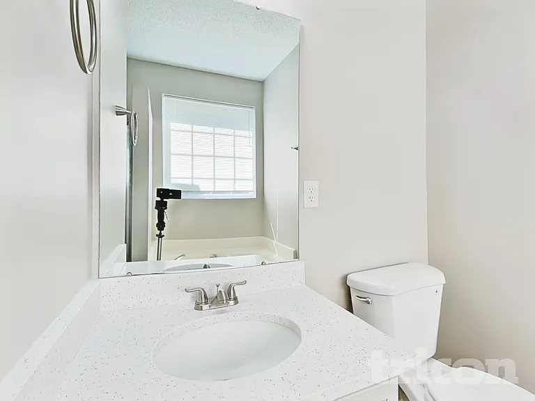 309 Patrick Ave SW — Photo 8