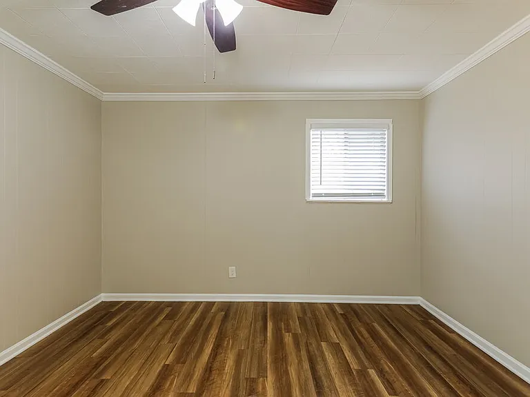 1217 Turf Dr — Photo 13