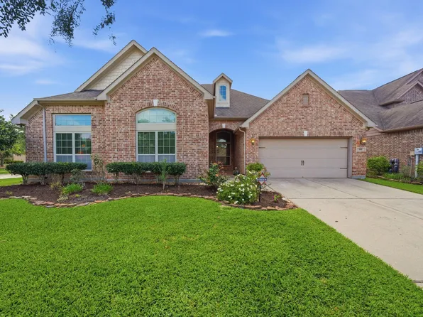 901 Cozy Hollow Ct, Friendswood, TX 77546