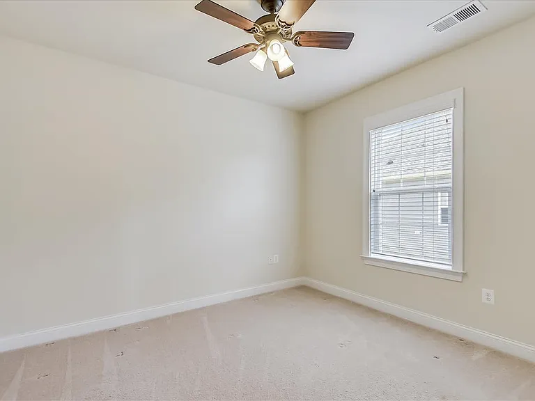5815 New Berne Rd — Photo 23