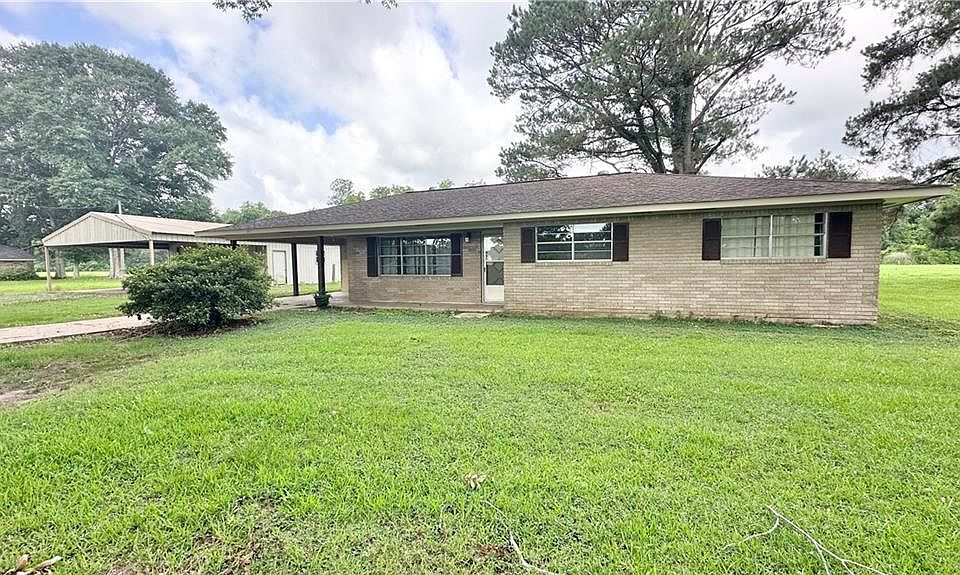 1st image of 347 Sandy Ln