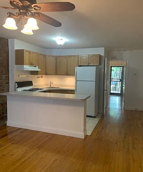 288 Monmouth St #1 — Photo 3