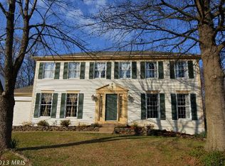 110 Seneca Chase Ct, Sterling, VA 20164