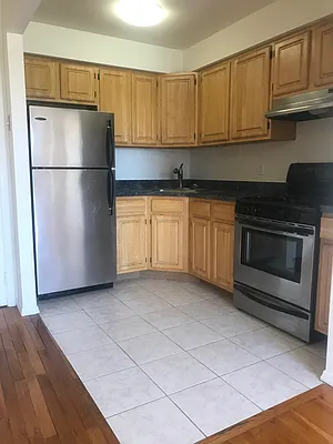 Rented by Oxford Property Group | media 13