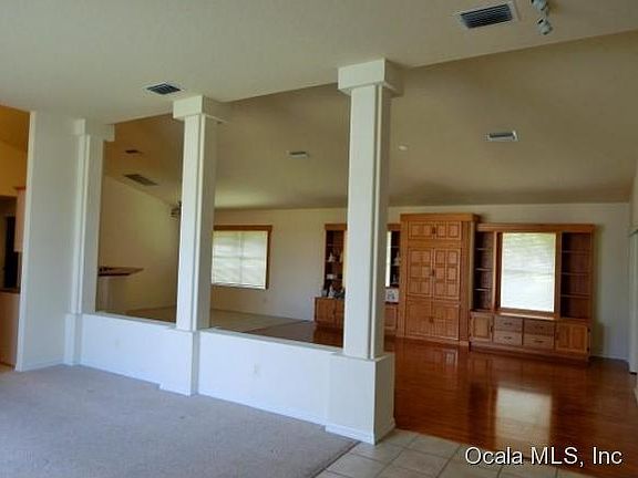 4th image of 3219 NW 47th Ave