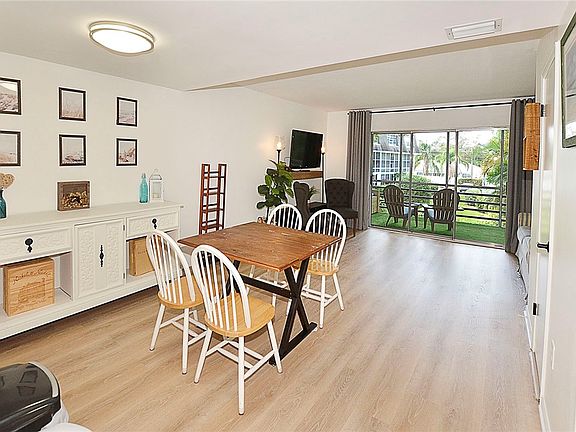 4th image of 1901 Indian River Blvd #210