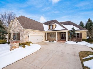 8155 Flynn Ln, Dublin, OH