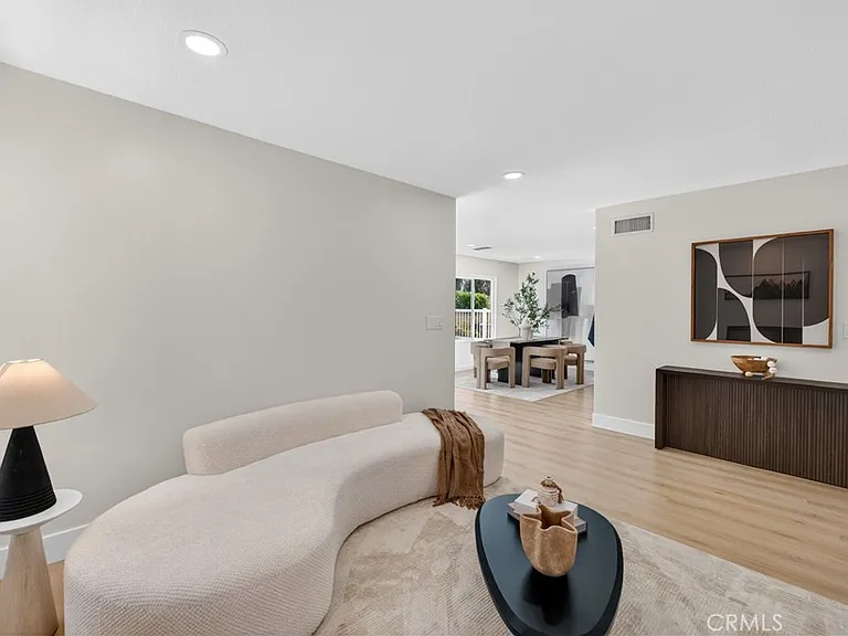 29746 Michelis St — Photo 30