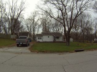 937 Dorothy St, Excelsior Springs, MO 64024