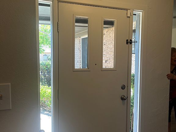 2nd image of 540 Saddle Ridge Ln