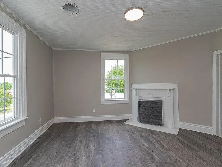 2158 Broad St #C — Photo 5