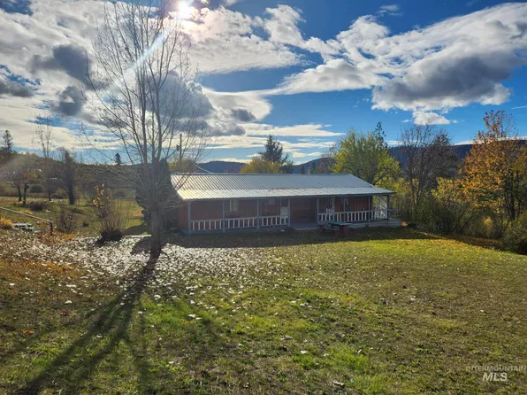 271 N Glenwood Rd, Kamiah, ID 83536
