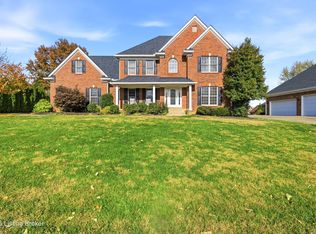 12808 Crestview Cv, Prospect, KY 40059