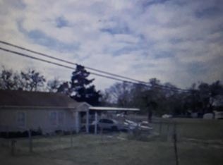 204 Mellown St, Newark, TX 76071
