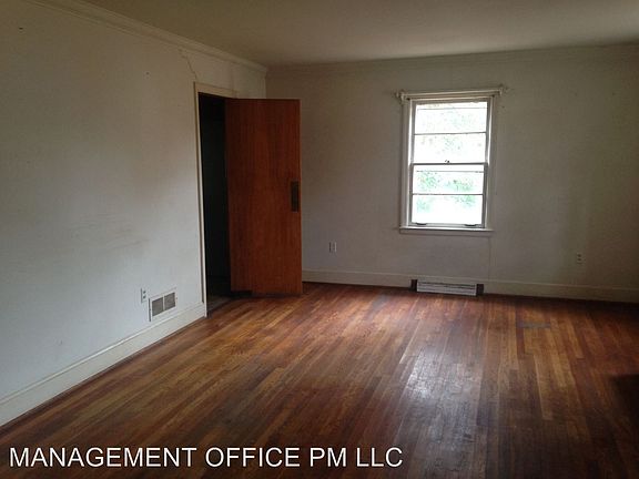 4th image of 105 Mauney Cir