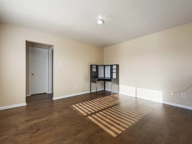 4806 Cotton Ridge Trl — Photo 17