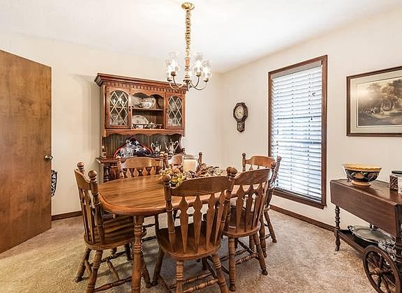 5th image of 61213 Queen Ann Dr