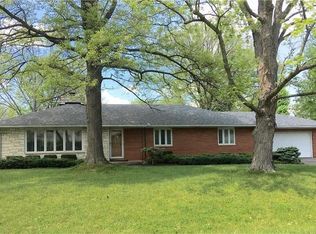 1097 Westridge Rd, Dayton, OH 45459