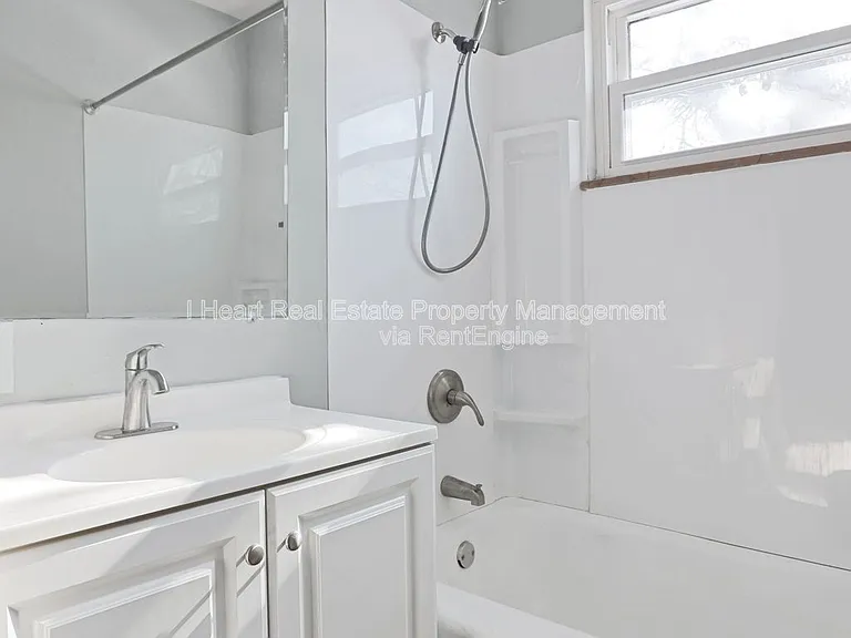 338 S Chase Ave — Photo 20