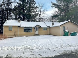 223 Waconia Rd, Highland Lakes, NJ 07422