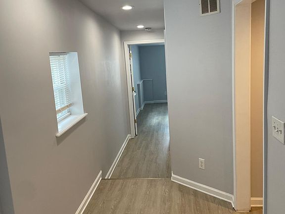 5th image of 911 N 15th St Floor 3