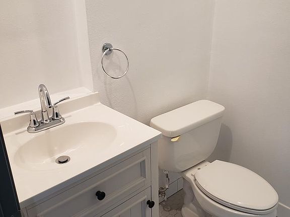 4th image of 5958 Guthrie Ave