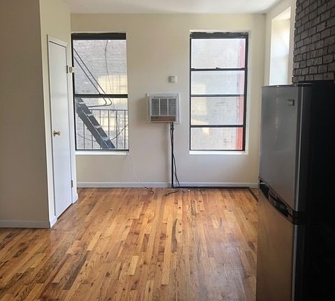 5th image of 76 E 1st St #1CE