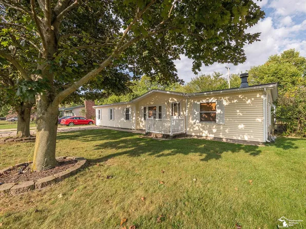 1189 Sunset St, Monroe, MI 48162