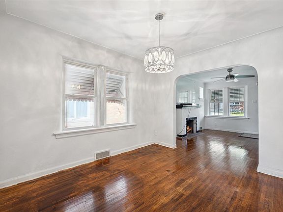 5th image of 5926 McArthur Ave