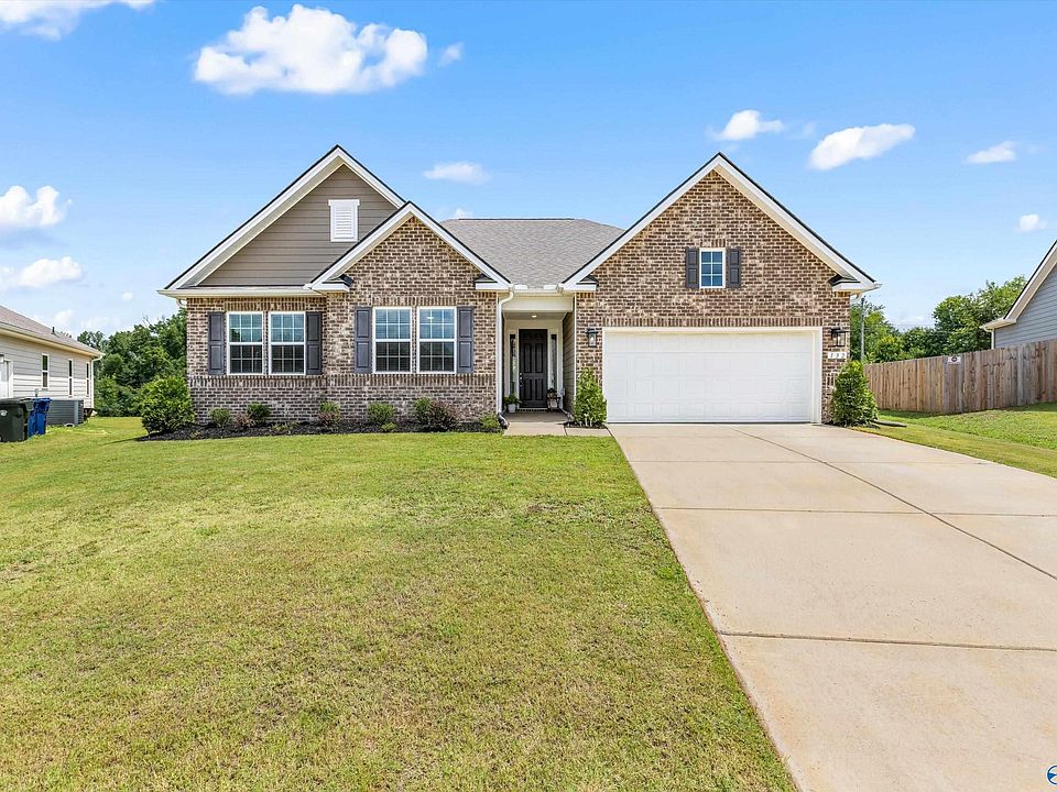 1st image of 132 Jude Ln