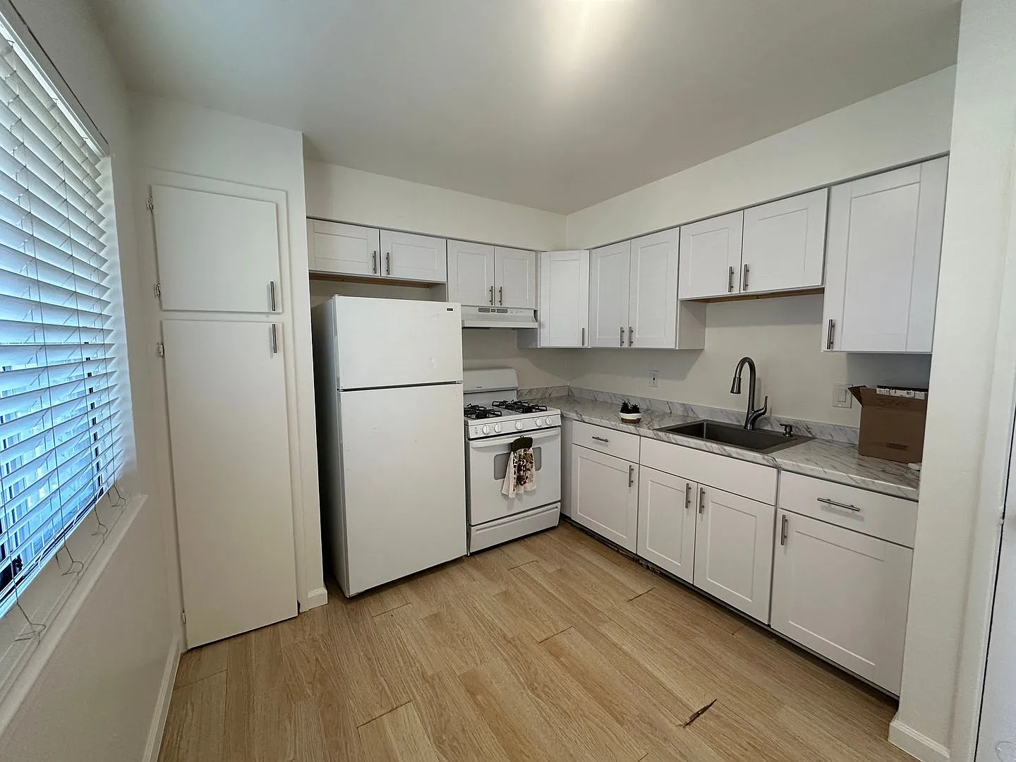 3715 Norwood Ave — Photo 4