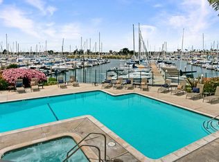 3101 Peninsula Rd APT 121, Oxnard, CA 93035