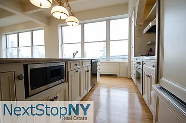 Rented by NextStopNY